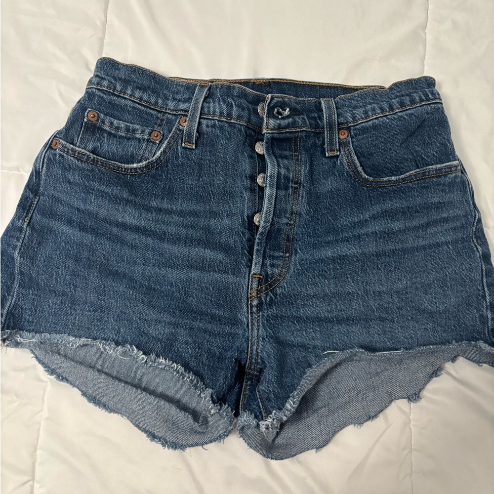 Levi’s Women Shorts